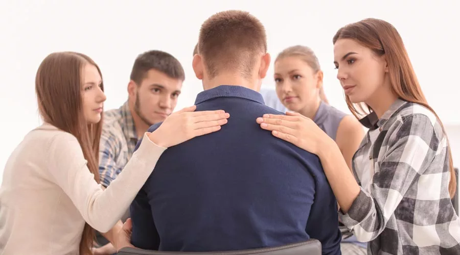 Group Therapy and Peer Support for Inhalants Rehab