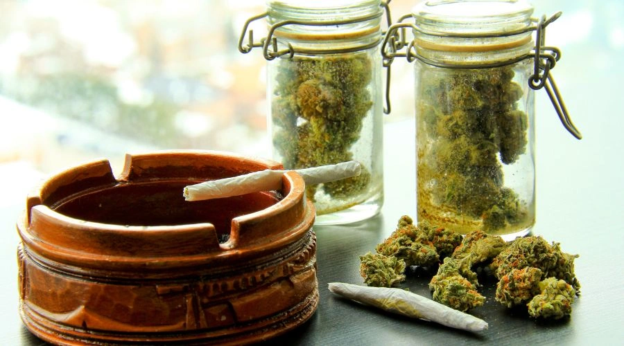 Eliminate Weed Smell from Room - Proper Storage Techniques